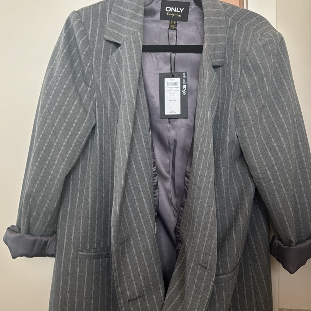 ONLY Gray Pinstripe Blazer Oversized Double-Breasted Stylish New - Picture 2 of 4